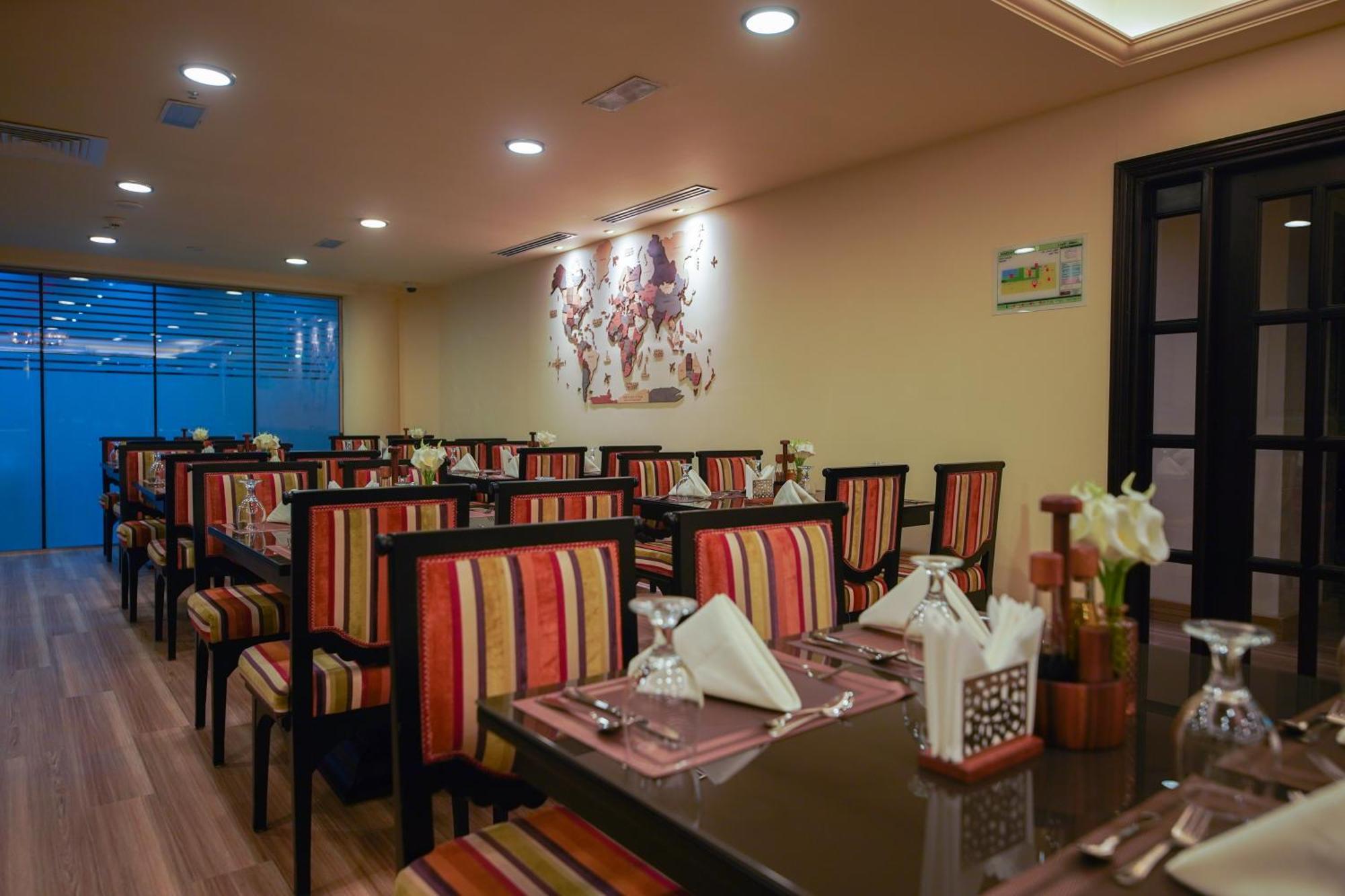 Grand Villaggio Hotel Абу Даби Екстериор снимка