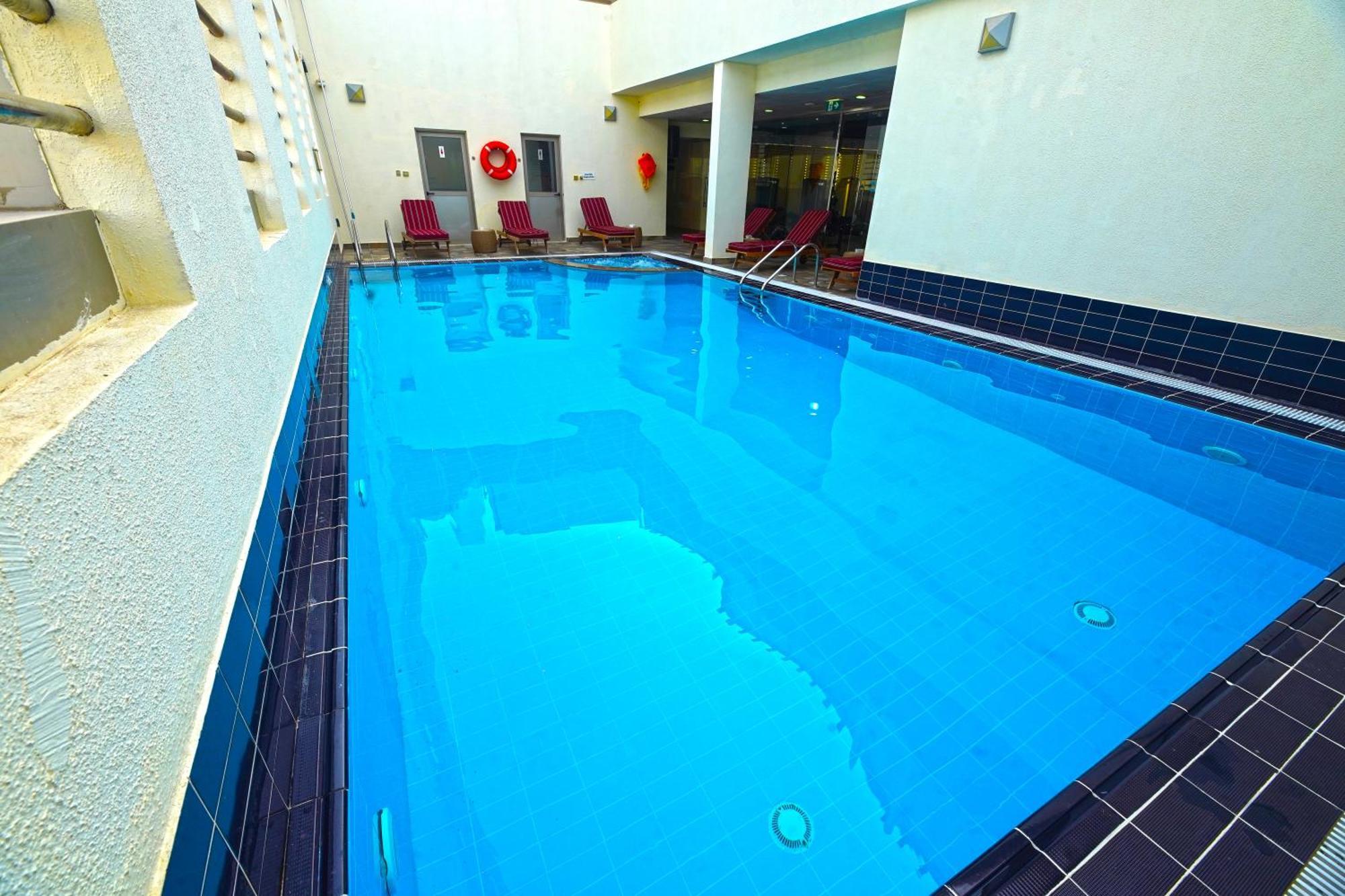 Grand Villaggio Hotel Абу Даби Екстериор снимка