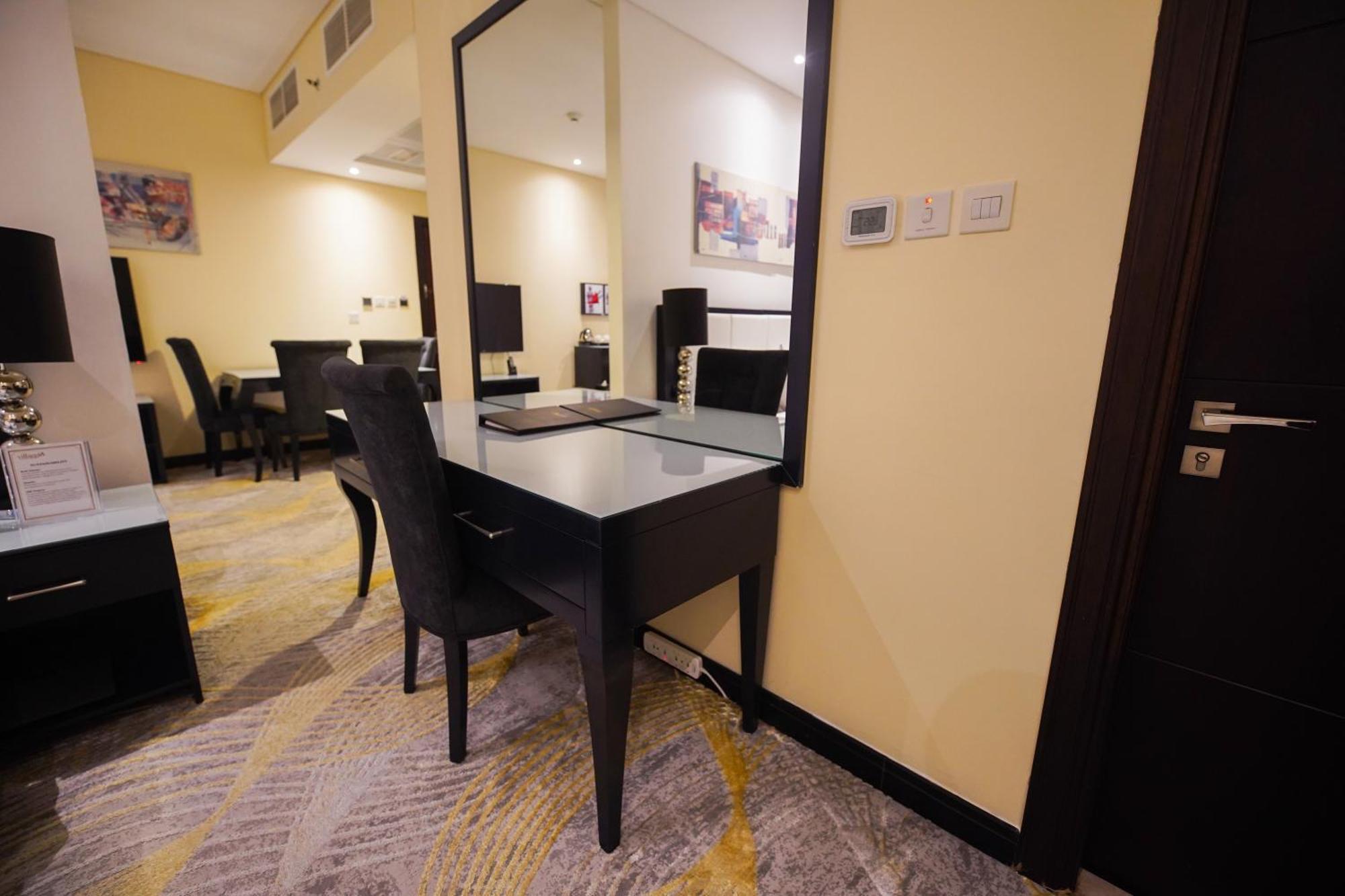 Grand Villaggio Hotel Абу Даби Екстериор снимка