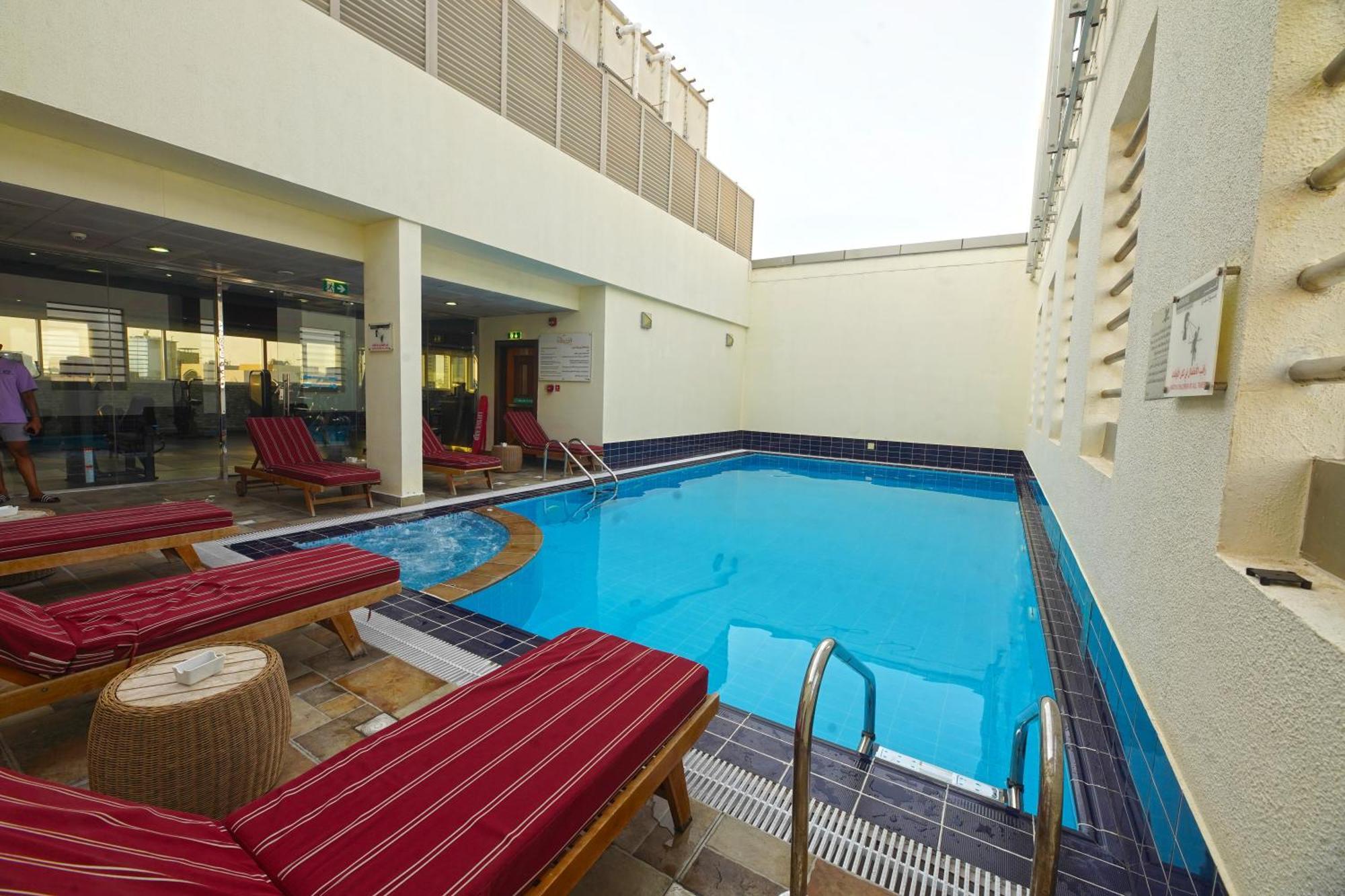 Grand Villaggio Hotel Абу Даби Екстериор снимка